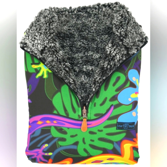 NWT LIMITED EDITION Reversible 1/4 Zip Sherpa Gecko Jacket - Picture 4 of 9